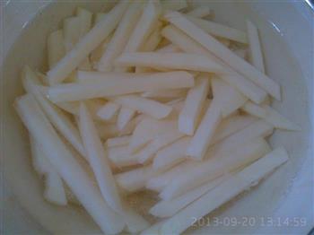 简易美食-炸薯条怎么做，简易美食-炸薯条怎么做好吃，简易美食-炸薯条做法