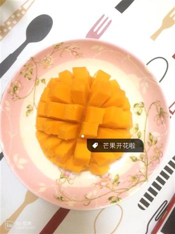芒果千层蛋糕怎么做，芒果千层蛋糕怎么做好吃，芒果千层蛋糕做法