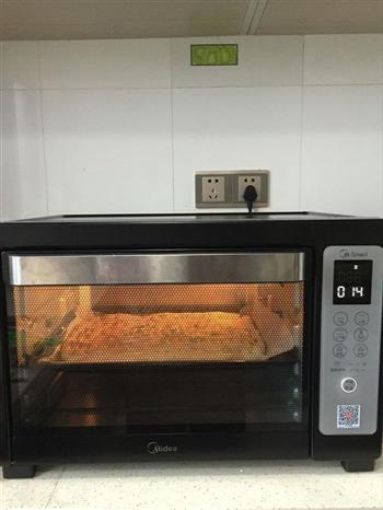 肉松海苔面包怎么做，肉松海苔面包怎么做好吃，肉松海苔面包做法