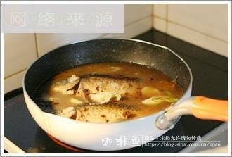 酱焖鲫鱼豆腐怎么做，酱焖鲫鱼豆腐怎么做好吃，酱焖鲫鱼豆腐做法