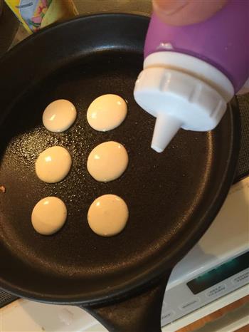 迷你猫pancake怎么做，迷你猫pancake怎么做好吃，迷你猫pancake做法