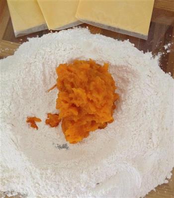 芝心南瓜球怎么做，芝心南瓜球怎么做好吃，芝心南瓜球做法