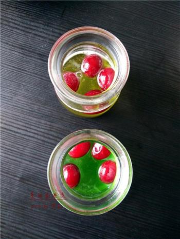 蔓越莓果冻怎么做，蔓越莓果冻怎么做好吃，蔓越莓果冻做法
