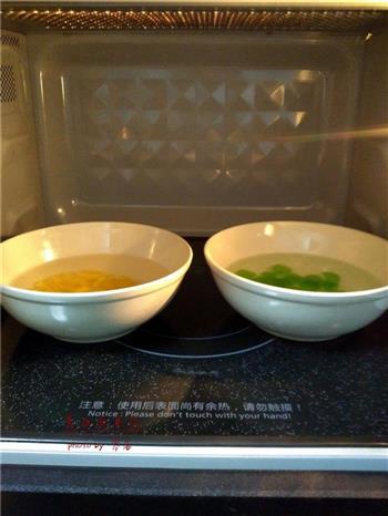 蔓越莓果冻怎么做，蔓越莓果冻怎么做好吃，蔓越莓果冻做法