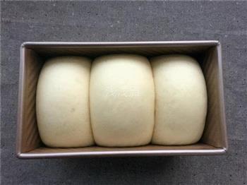 斑点吐司怎么做，斑点吐司怎么做好吃，斑点吐司做法