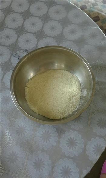 蔓越莓蛋白椰蓉球怎么做，蔓越莓蛋白椰蓉球怎么做好吃，蔓越莓蛋白椰蓉球做法