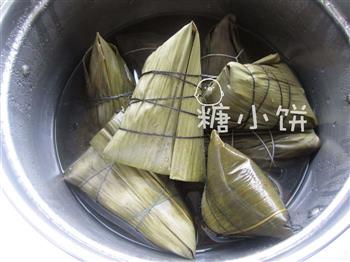 香菇肉粽+雪菜肉粽怎么做，香菇肉粽+雪菜肉粽怎么做好吃，香菇肉粽+雪菜肉粽做法
