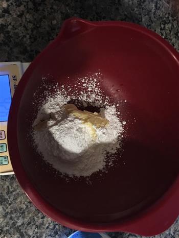 焦糖奶油椰蓉包怎么做，焦糖奶油椰蓉包怎么做好吃，焦糖奶油椰蓉包做法