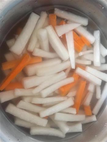 糖醋萝卜条怎么做，糖醋萝卜条怎么做好吃，糖醋萝卜条做法