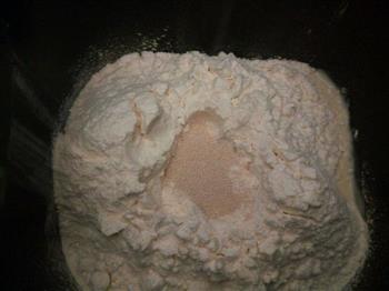 四叶草芸豆面包怎么做，四叶草芸豆面包怎么做好吃，四叶草芸豆面包做法