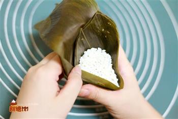 江米豆沙粽怎么做，江米豆沙粽怎么做好吃，江米豆沙粽做法