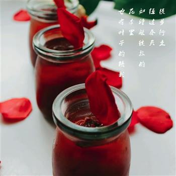 蔓越莓布丁果冻怎么做，蔓越莓布丁果冻怎么做好吃，蔓越莓布丁果冻做法