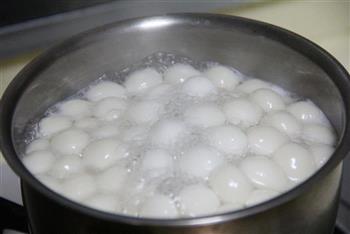 红豆小丸子怎么做，红豆小丸子怎么做好吃，红豆小丸子做法