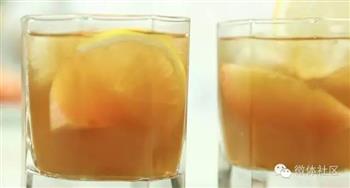 夏日蜜桃冰茶怎么做，夏日蜜桃冰茶怎么做好吃，夏日蜜桃冰茶做法