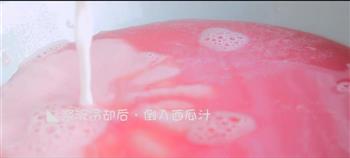 蜂蜜西瓜冰沙冷饮怎么做，蜂蜜西瓜冰沙冷饮怎么做好吃，蜂蜜西瓜冰沙冷饮做法