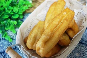 家常迷你小油条怎么做，家常迷你小油条怎么做好吃，家常迷你小油条做法