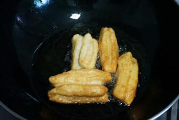 家常迷你小油条怎么做，家常迷你小油条怎么做好吃，家常迷你小油条做法