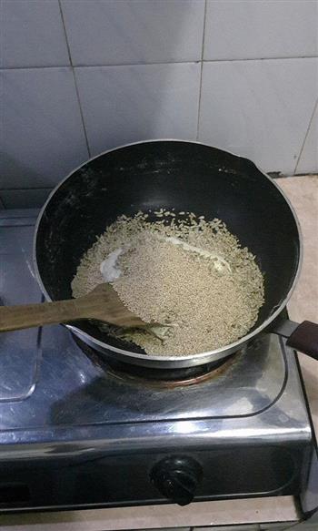 双仁牛轧糖怎么做，双仁牛轧糖怎么做好吃，双仁牛轧糖做法