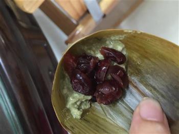 彩色椰蓉果粒粽怎么做，彩色椰蓉果粒粽怎么做好吃，彩色椰蓉果粒粽做法