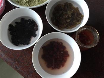 彩色椰蓉果粒粽怎么做，彩色椰蓉果粒粽怎么做好吃，彩色椰蓉果粒粽做法