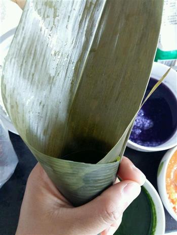 彩色蜜枣粽子怎么做，彩色蜜枣粽子怎么做好吃，彩色蜜枣粽子做法