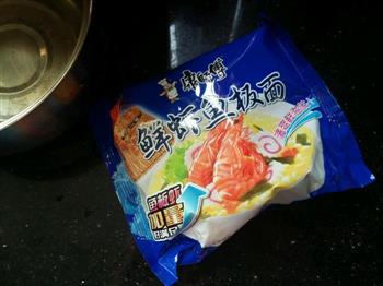 鱼丸面条披萨怎么做，鱼丸面条披萨怎么做好吃，鱼丸面条披萨做法