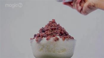 红豆牛奶冰怎么做，红豆牛奶冰怎么做好吃，红豆牛奶冰做法