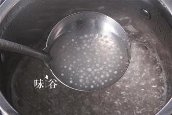 夏日甜品-红豆牛奶西米露怎么做，夏日甜品-红豆牛奶西米露怎么做好吃，夏日甜品-红豆牛奶西米露做法
