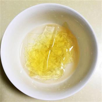 香浓巧克力慕斯杯怎么做，香浓巧克力慕斯杯怎么做好吃，香浓巧克力慕斯杯做法