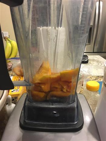 唇齿留香的芒果果肉冰激凌怎么做，唇齿留香的芒果果肉冰激凌怎么做好吃，唇齿留香的芒果果肉冰激凌做法