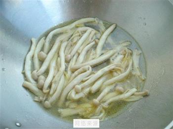 海鲜菇丸子汤怎么做，海鲜菇丸子汤怎么做好吃，海鲜菇丸子汤做法