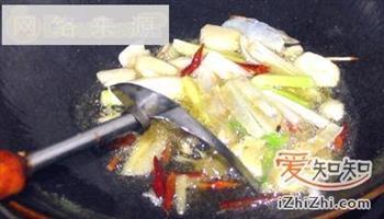 家常菜谱-红烧鳊鱼怎么做，家常菜谱-红烧鳊鱼怎么做好吃，家常菜谱-红烧鳊鱼做法