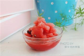 西瓜蜜豆炒冰怎么做，西瓜蜜豆炒冰怎么做好吃，西瓜蜜豆炒冰做法