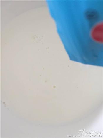萌萌哒蔓越莓牛奶棒冰怎么做，萌萌哒蔓越莓牛奶棒冰怎么做好吃，萌萌哒蔓越莓牛奶棒冰做法