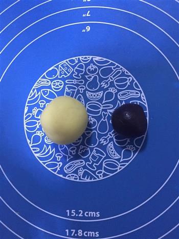 夹心绿豆糕怎么做，夹心绿豆糕怎么做好吃，夹心绿豆糕做法