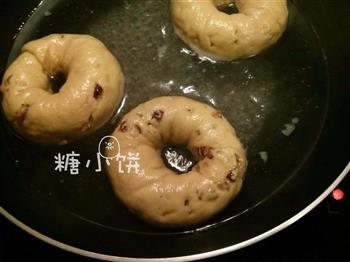 红糖红枣贝果怎么做，红糖红枣贝果怎么做好吃，红糖红枣贝果做法