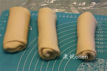 淡奶油土司怎么做，淡奶油土司怎么做好吃，淡奶油土司做法