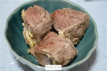 清炖牛肉粉丝汤怎么做，清炖牛肉粉丝汤怎么做好吃，清炖牛肉粉丝汤做法