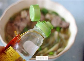清炖牛肉粉丝汤怎么做，清炖牛肉粉丝汤怎么做好吃，清炖牛肉粉丝汤做法