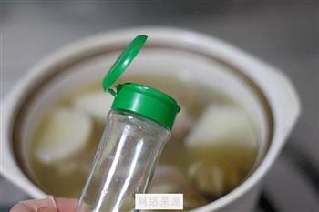 清炖牛肉粉丝汤怎么做，清炖牛肉粉丝汤怎么做好吃，清炖牛肉粉丝汤做法