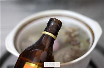 清炖牛肉粉丝汤怎么做，清炖牛肉粉丝汤怎么做好吃，清炖牛肉粉丝汤做法