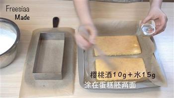 蓝莓芝士慕斯蛋糕怎么做，蓝莓芝士慕斯蛋糕怎么做好吃，蓝莓芝士慕斯蛋糕做法