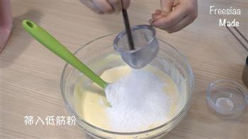 蓝莓芝士慕斯蛋糕怎么做，蓝莓芝士慕斯蛋糕怎么做好吃，蓝莓芝士慕斯蛋糕做法