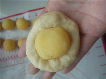 奶黄面包怎么做，奶黄面包怎么做好吃，奶黄面包做法
