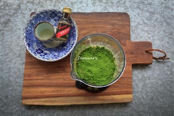 牛油果抹茶冰棒怎么做，牛油果抹茶冰棒怎么做好吃，牛油果抹茶冰棒做法