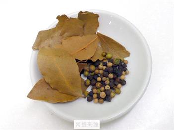 香草蔬菜炖牛肉怎么做，香草蔬菜炖牛肉怎么做好吃，香草蔬菜炖牛肉做法