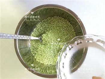 绿西米水晶粽怎么做，绿西米水晶粽怎么做好吃，绿西米水晶粽做法