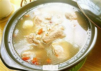 薏米红豆山药排骨汤怎么做，薏米红豆山药排骨汤怎么做好吃，薏米红豆山药排骨汤做法