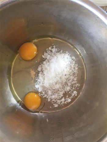 葡萄干蒸蛋糕怎么做，葡萄干蒸蛋糕怎么做好吃，葡萄干蒸蛋糕做法