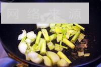 咖喱大虾怎么做，咖喱大虾怎么做好吃，咖喱大虾做法
